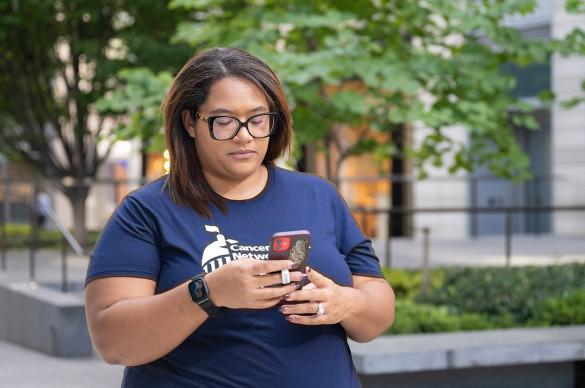 Volunteer on the phone